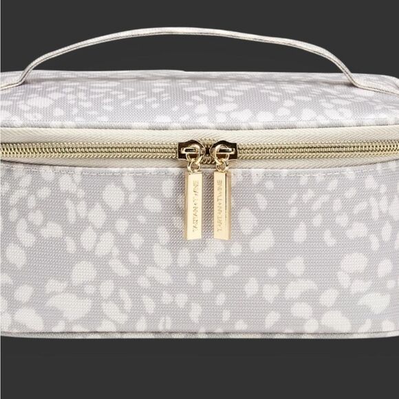 Tartan & Twine Leopord Beige Cosmetic Box - Picture 2 of 9